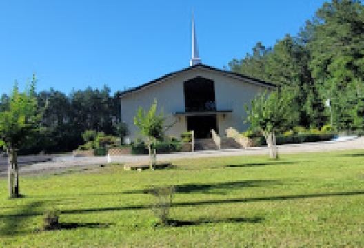 Six-Mile Pentecostal Church景点图片