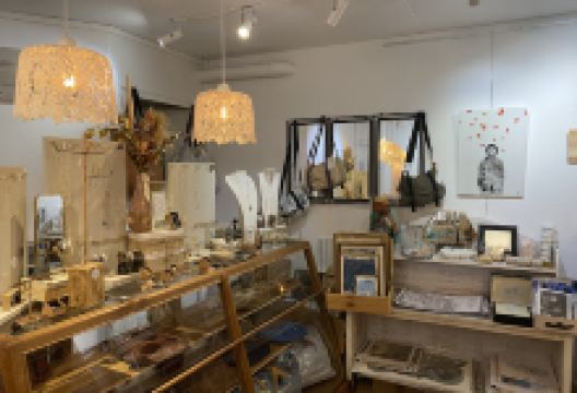 La Tête dans les Etoiles购物图片