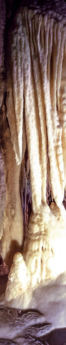 Grotte des Canalettes-科尔内拉德孔夫朗