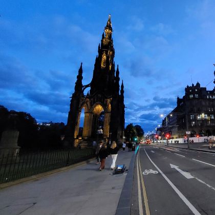 英国伦敦+剑桥+约克+爱丁堡+格拉斯哥+温德米尔+曼彻斯特+斯特拉特福－圣玛丽+比斯特+雷丁+牛津8日7晚私家团