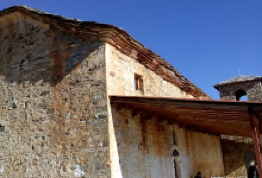 Poimeniko - Bapchor ruined church景点图片