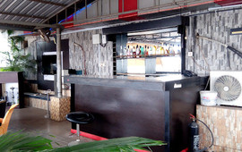 Play Terrace Lounge