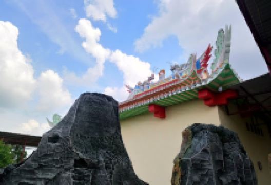 Kelenteng Leng San Keng景点图片