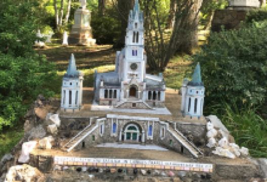 Ave Maria Grotto景点图片