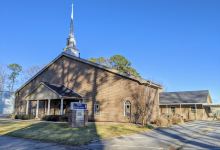 TRINITY BAPTIST CHURCH景点图片