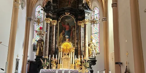 拉多夫利察老城