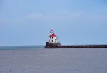 Superior Entry Lighthouse景点图片