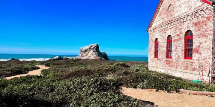 Piedras Blancas Light Station