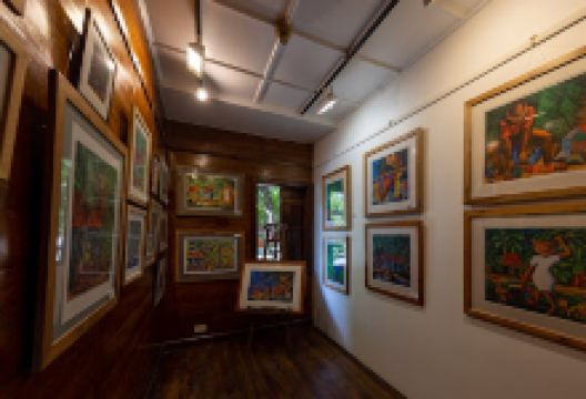 George Camille Gallery景点图片