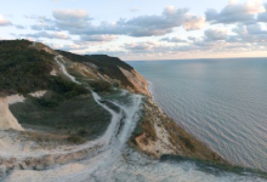Lysaya Gora Nad "Rayem"景点图片