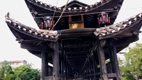 大路風雨橋