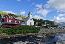 Kvivik Church景点图片