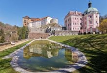 State Castle Bečov景点图片