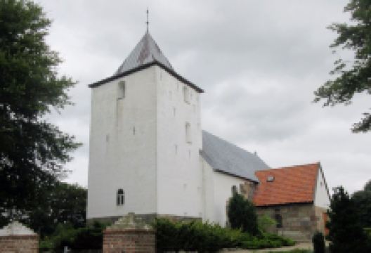 Tistrup Kirke景点图片