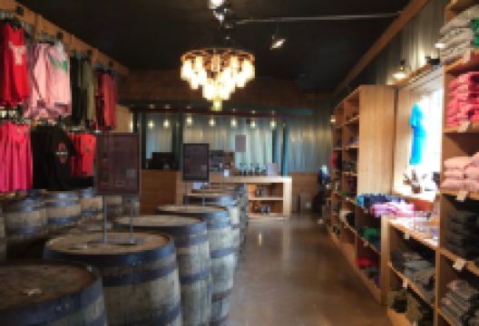 Bourbon 30景点图片