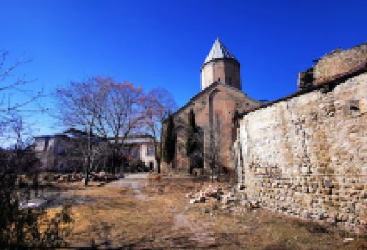 St. Archangels' temple of Mchadijvari景点图片