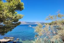 Karyna Beach景点图片