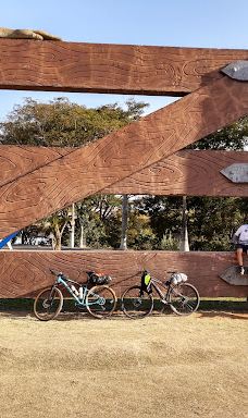 Boy Monument Porteira-Ouro Fino