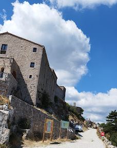 Mare de Déu del Mont-阿尔瓦纳