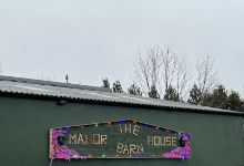 The Manor House Barn Pumpkin Patch & Christmas Tree Farm购物图片