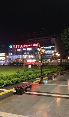 Alun-alun Kota Purwokerto-普禾加多