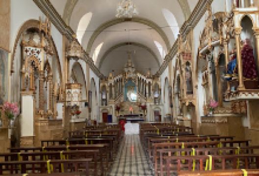 Plaza Principal Tiraque景点图片