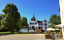 Schloss Binningen餐厅图片