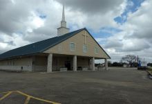 Trinity Vineyard Church景点图片