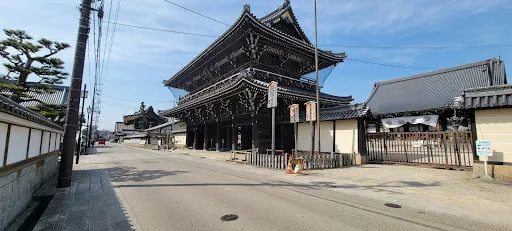 一身田寺內町