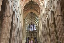 欧塞尔圣艾蒂安主座教堂景点图片