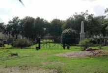 St. John's Historic Cemetery景点图片