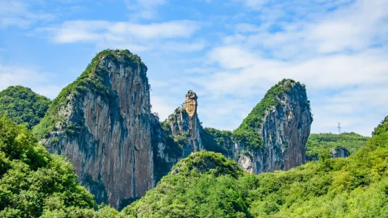 神鵰峯