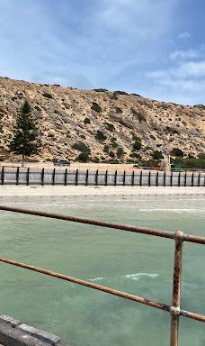 麦克唐纳尔湖-皮农