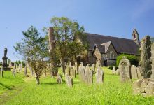 St Peter's Church景点图片