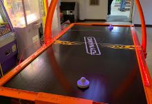 Deb's arcade景点图片