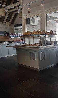 Viešura kalns-马多纳