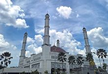 Mujahidin Grand Mosque景点图片