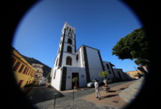 Torre mirador, museo de arte sacro e iglesia Parroquial de Santa Ana景点图片