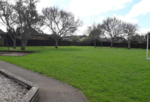 Whiteacres Park景点图片