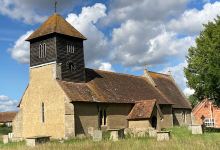 Church of St Leonard & St Catherine景点图片
