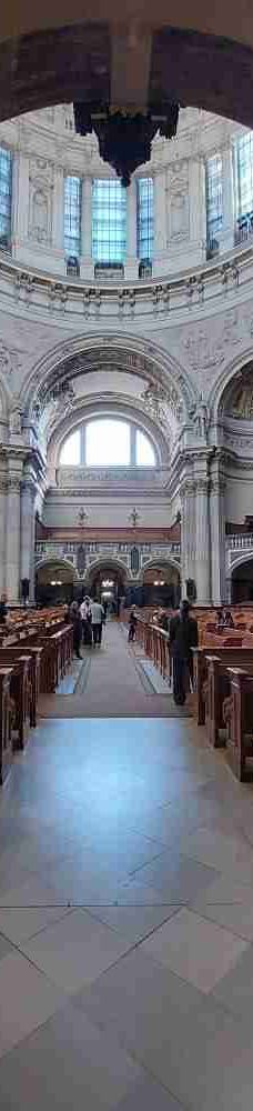 柏林大教堂-柏林-飞来飞去的人啊哈哈