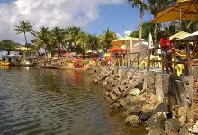 Buraquinho Beach景点图片