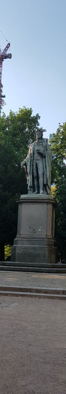 席勒雕像-法兰克福