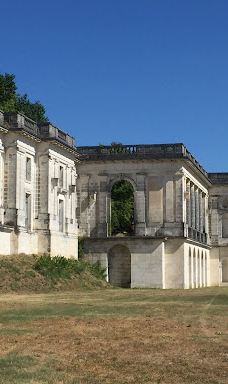 Chateau de la Mercerie-马尼亚克拉瓦莱特维拉尔