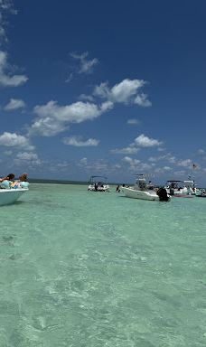 Islander Girl Snorkel & Tours-门罗县