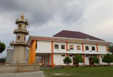 Vihara Vajra Bhumi Prabumulih 圓弘雷藏寺景点图片
