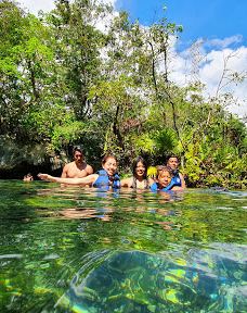 Cenote Azul-索里达瑞达德
