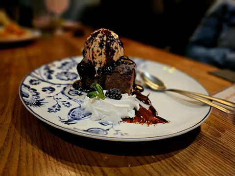 The Living Room @ Wiregrass