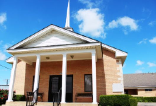 First Baptist Church景点图片