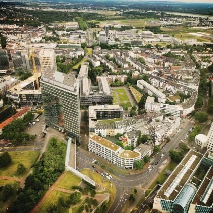 德国科隆+杜塞尔多夫+埃森+多特蒙德7日6晚私家团